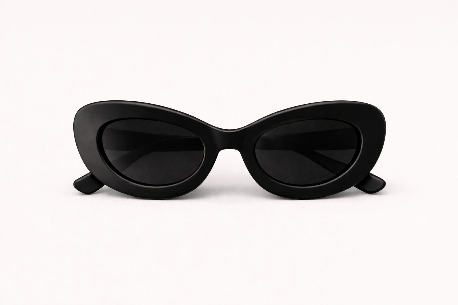 Rowan eyeglasses in black Onyx with tinted lens